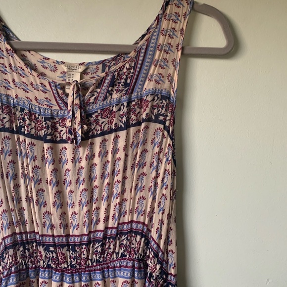 Tiered forever 21 sundress - Picture 2 of 4
